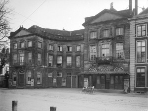 Koninklijke Schouwburg Den Haag, 1910 (Geheugen van Nederland)